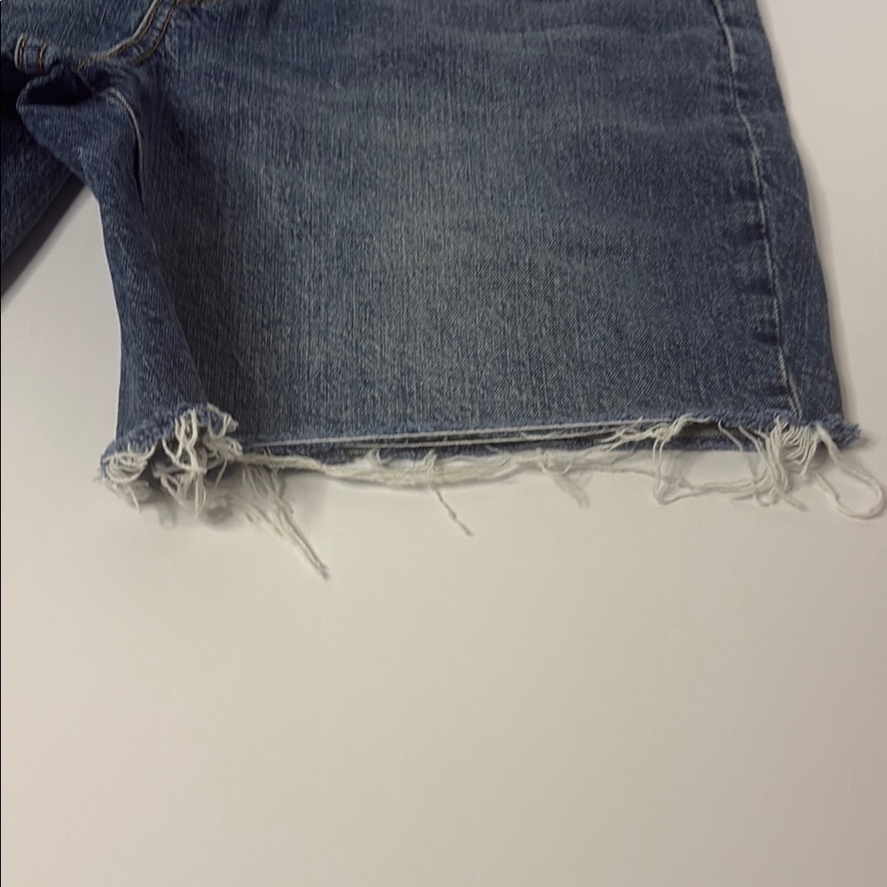 Universal Thread Blue Jean Shorts - Picture 10 of 15